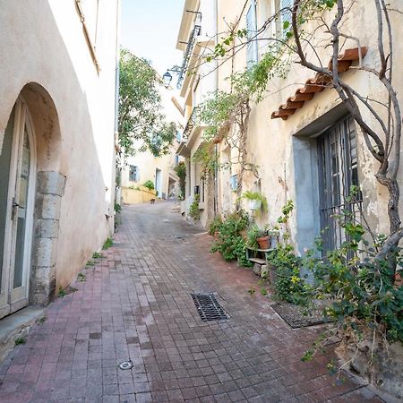 Le Charme du médiéval dans un appartement cosy Hyères Exterior foto