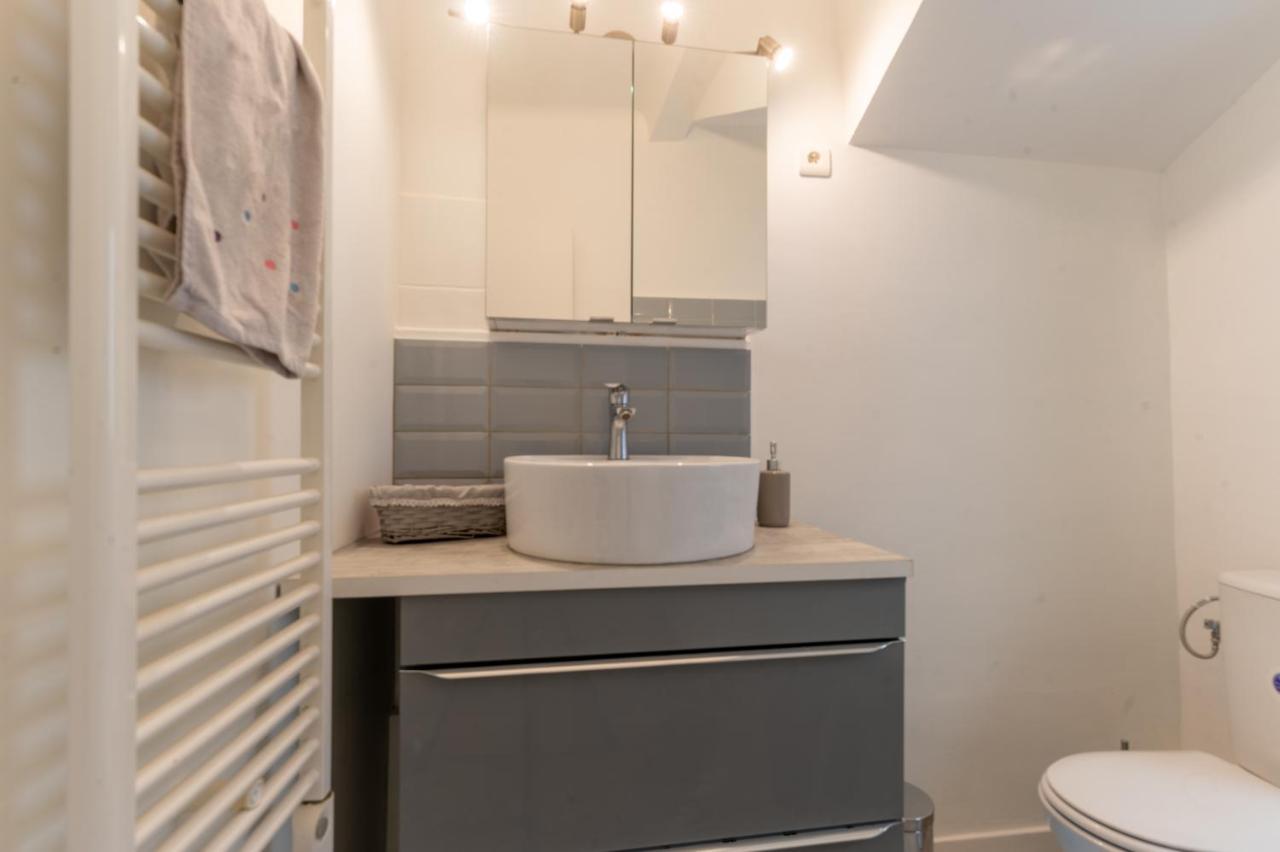 Le Charme du médiéval dans un appartement cosy Hyères Exterior foto